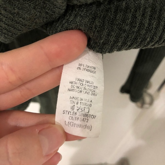 Windsor Green Sweater - Picture 5 of 7